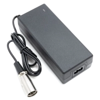 Cargador XLR de 4 clavijas